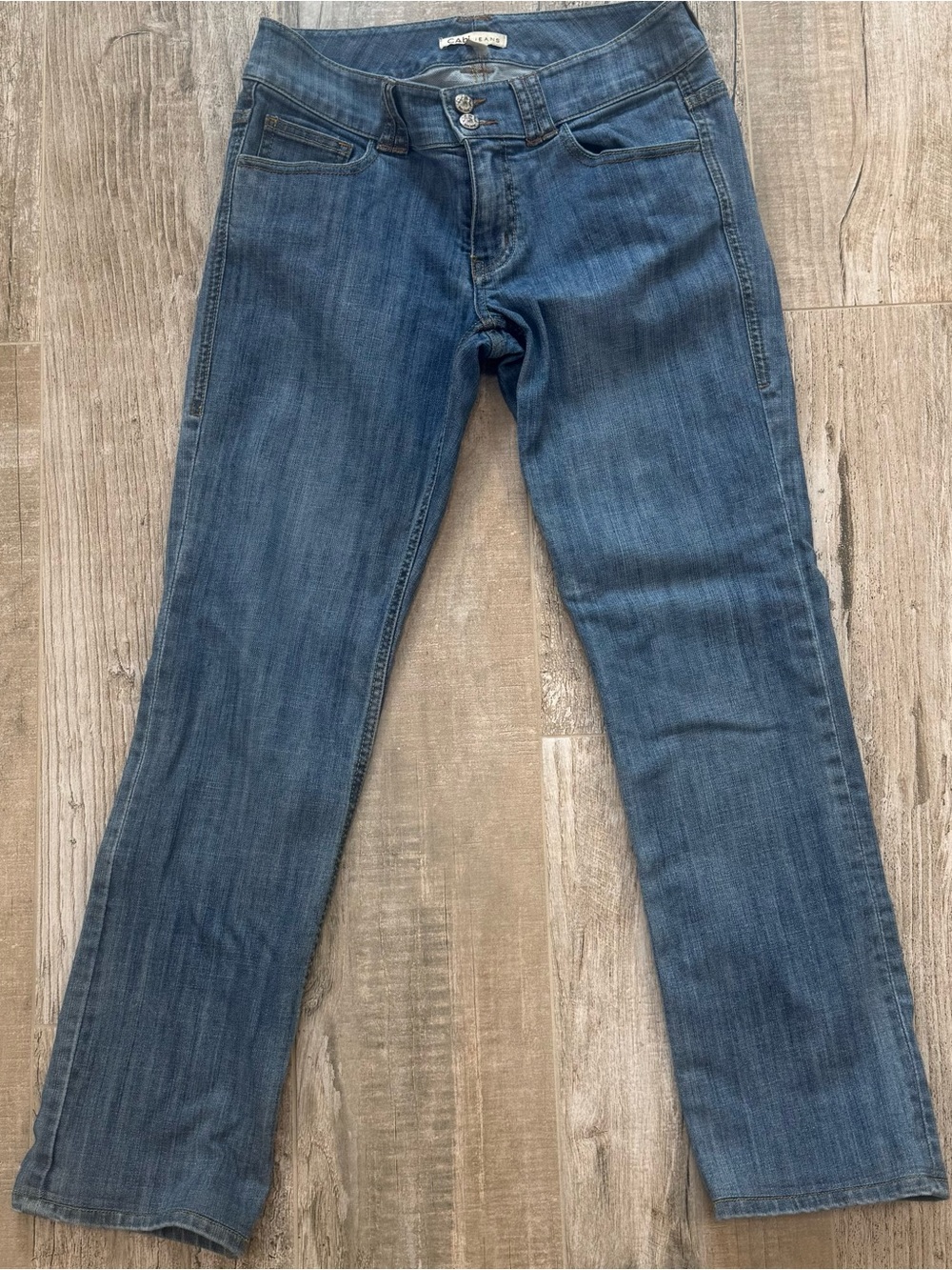 Cabi “Lou Lou Style 347” Classic Mid Rise Straight Leg Denim Jeans